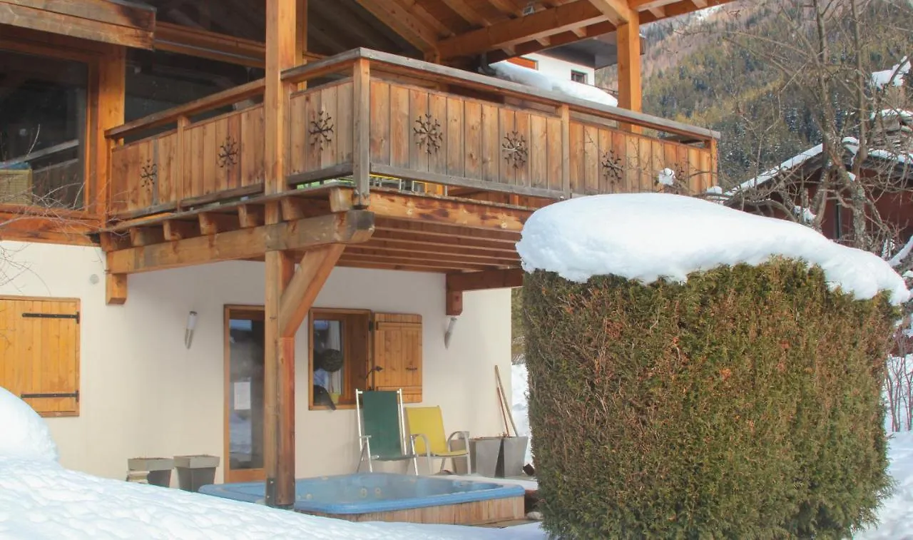 Chalet Minouche Chamonix 0*,